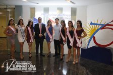 Binibinis with PAL's highest corporate officers